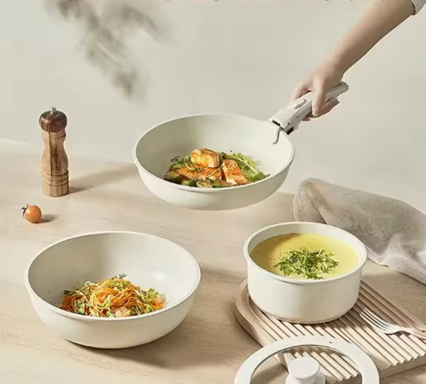 JUEGO DE OLLAS Y SARTENES 9 PIEZAS